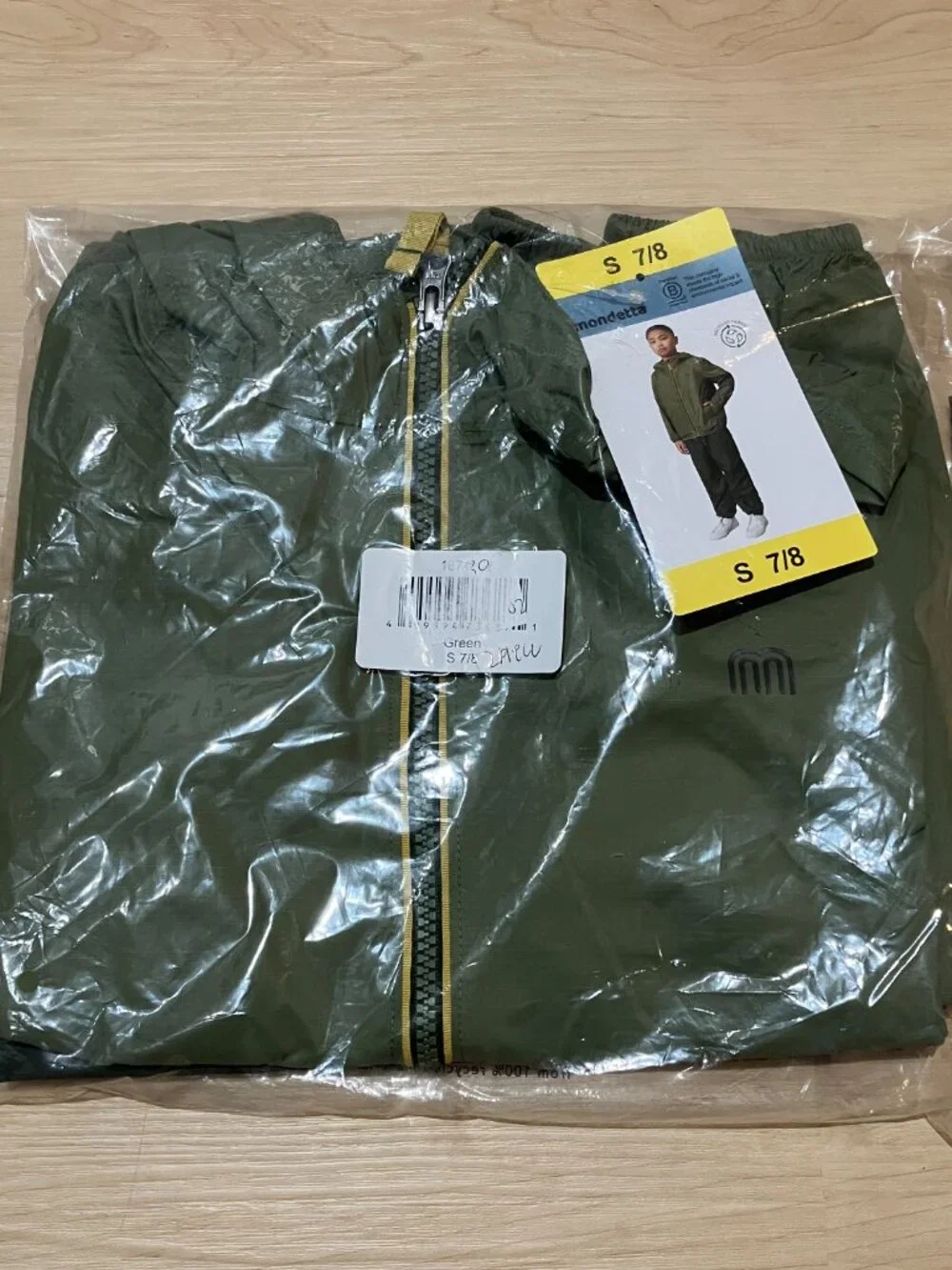 NWT Mondetta Youth Packable Splash Rain Jacket & Pant Set